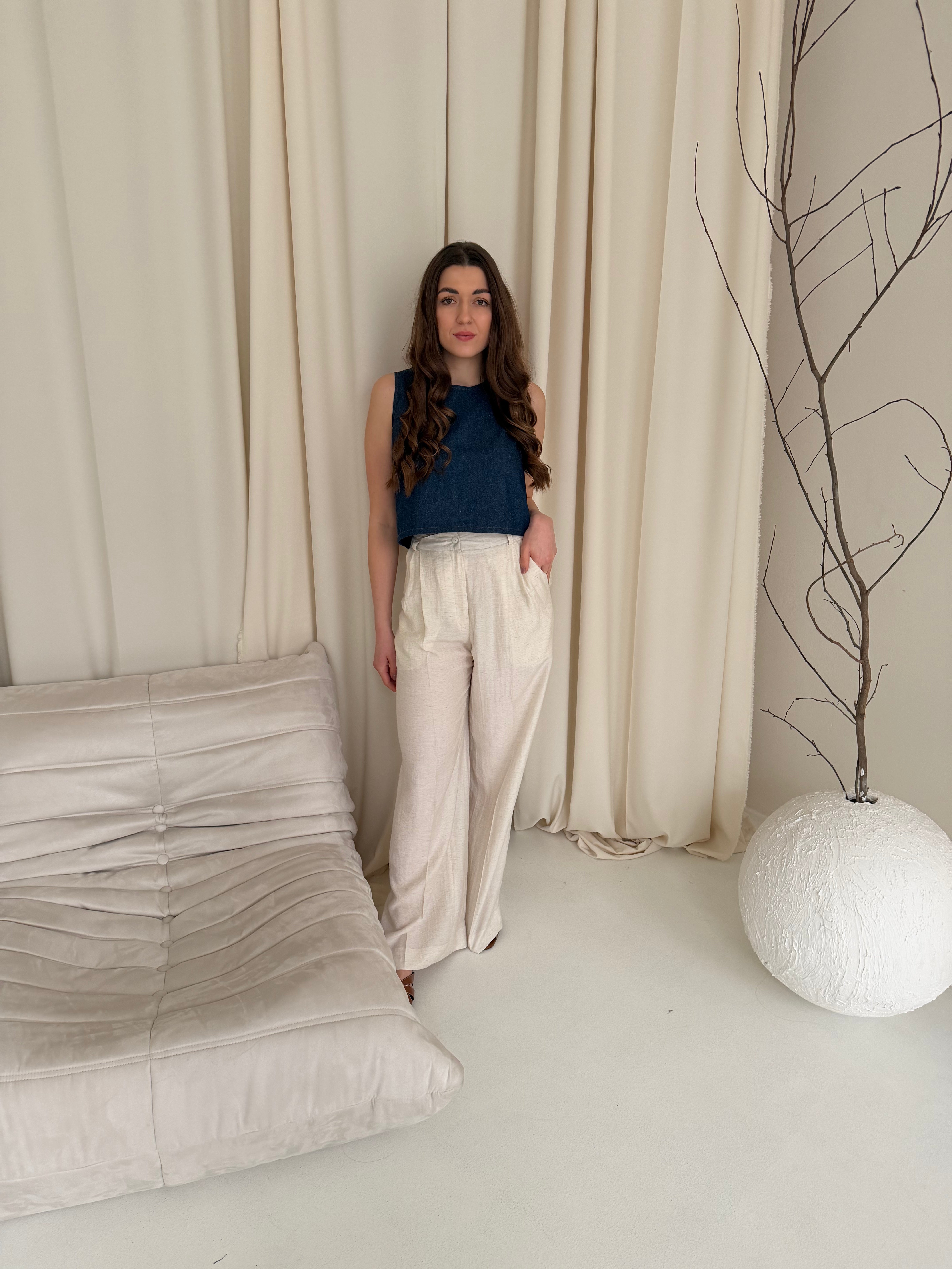 Džínový top se zapínáním vzadu na zip PRE-ORDER