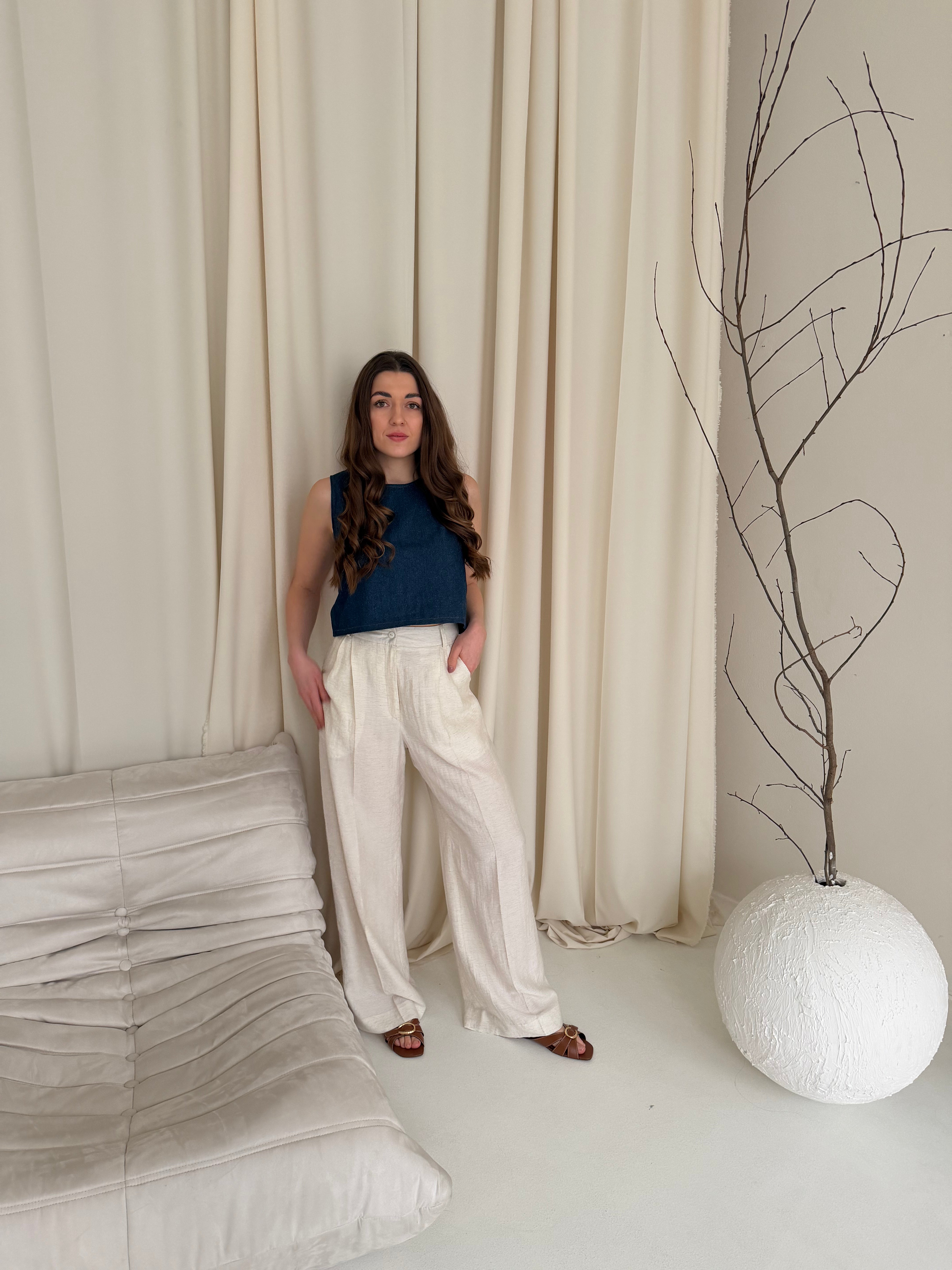 Džínový top se zapínáním vzadu na zip PRE-ORDER