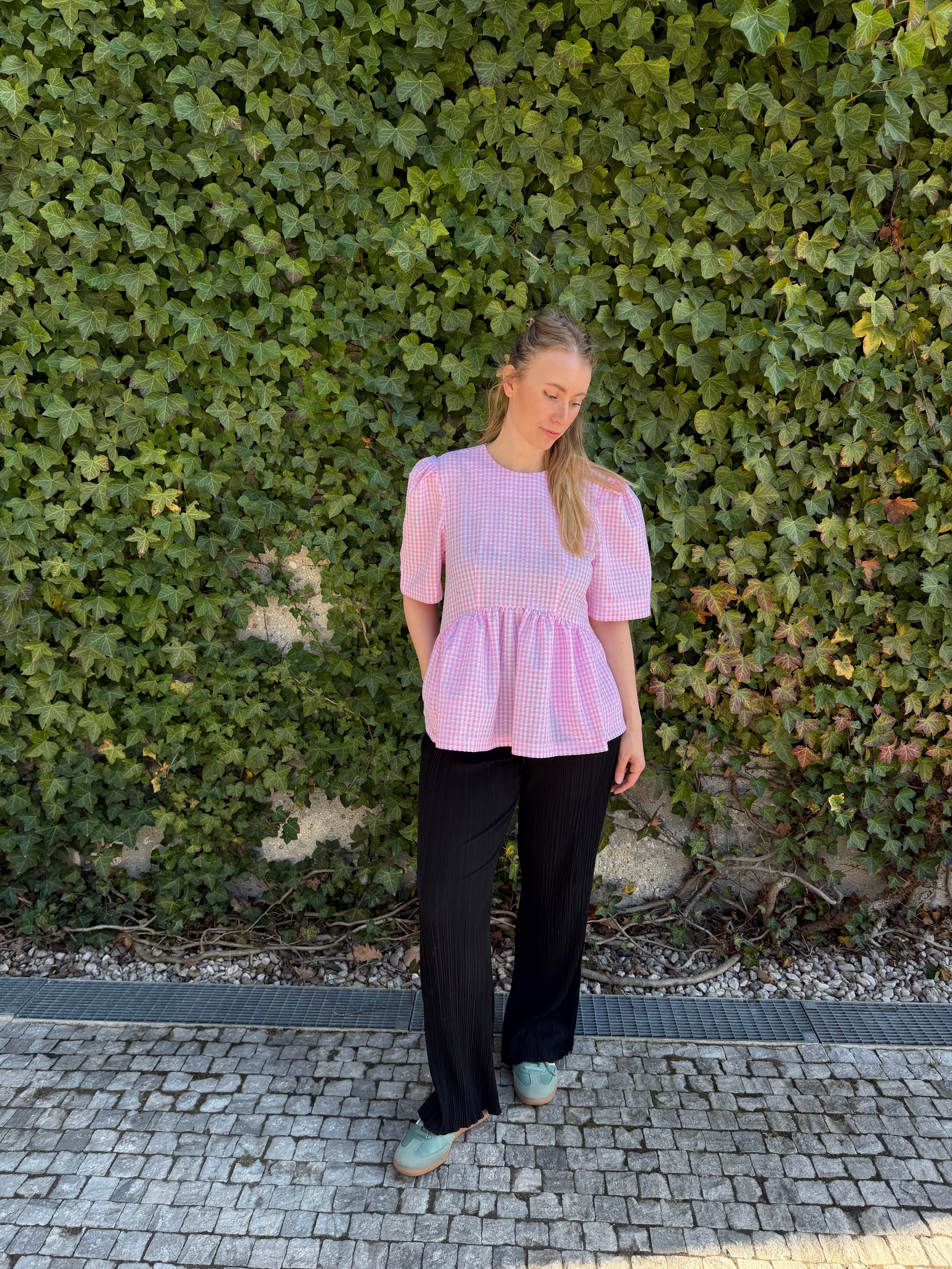 Něžný peplum top SKAIA