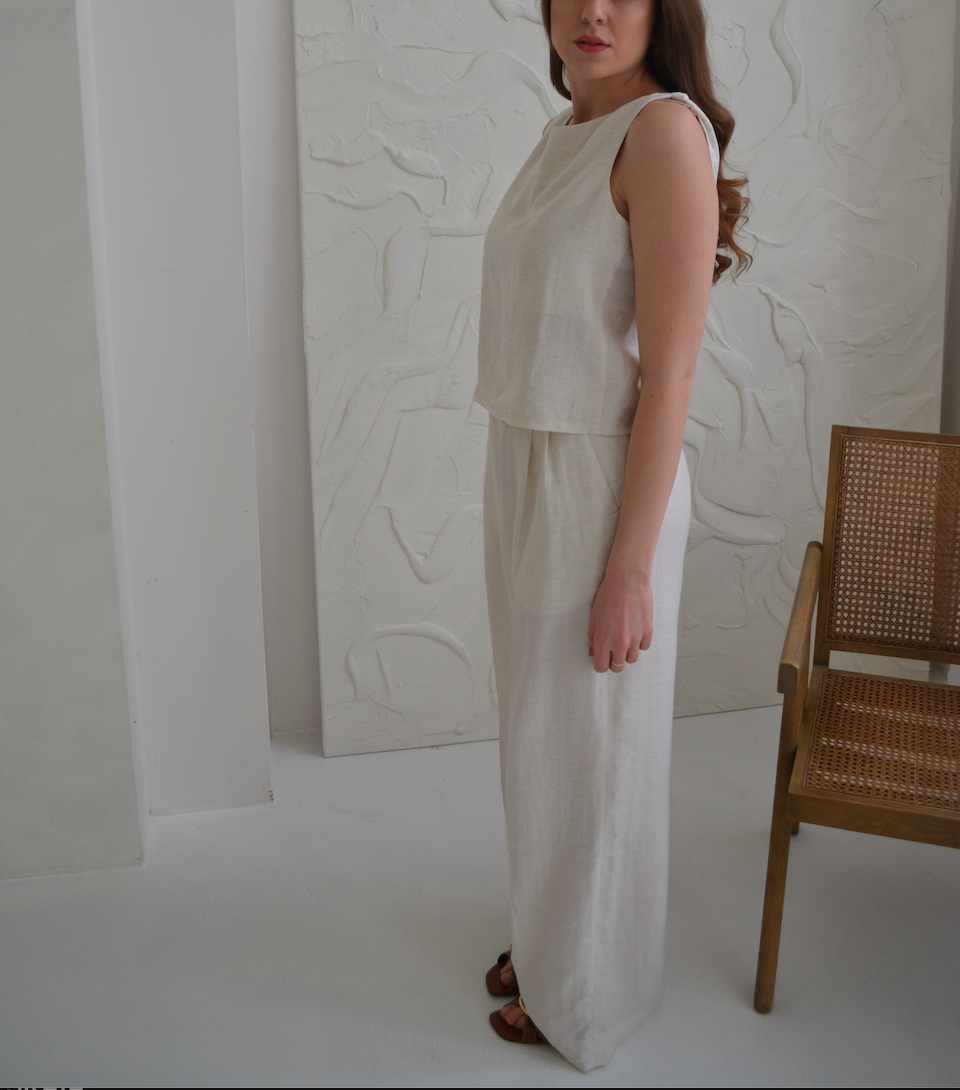 Lněný top s jemným twist detailem SKAIA - PRE-ORDER